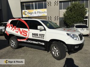 Car sings in Melbourne