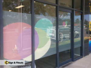 Window graphics, window frosting, window sign