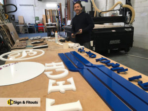 3D letter sign fabrication, Acrylic signage