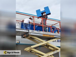 3d letters sign, sign installation, carwash signage