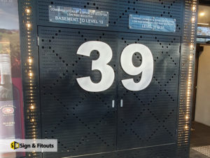 3D sign, Building sign, Number sign