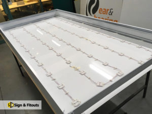 light box sign, sign fabrication, sign maker