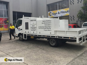 truck signage, truck graphics