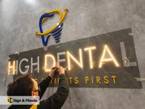 3D illuminated sign, sign installation, reception signage