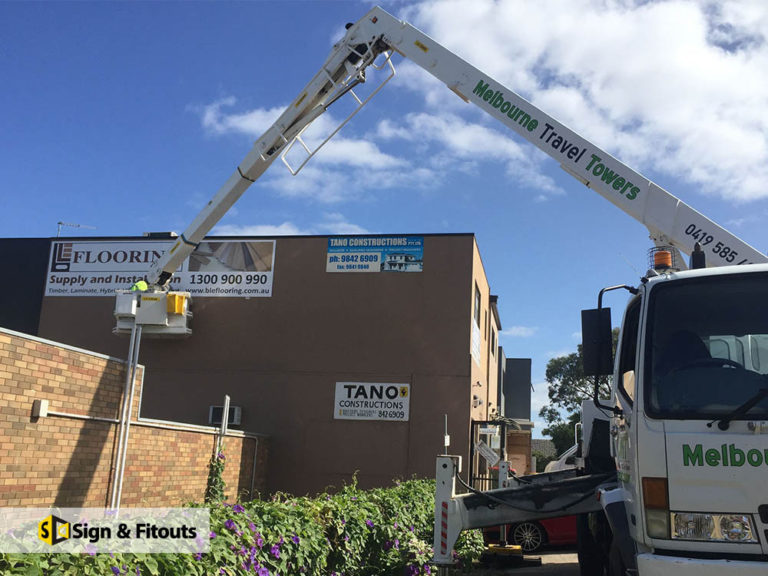 building-sign-installation-bleflooring-nunawading-signandfitouts-2